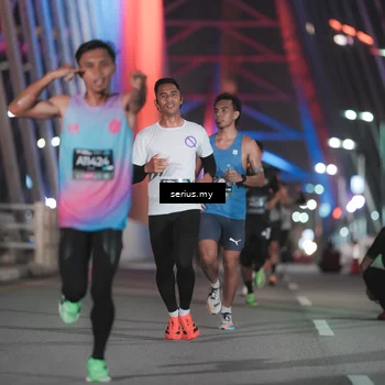 Runner Photo 6240686