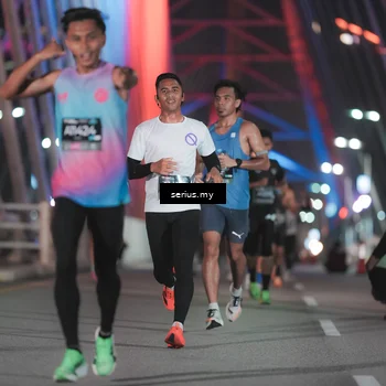 Runner Photo 6240687