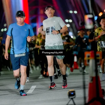 Runner Photo 6240703