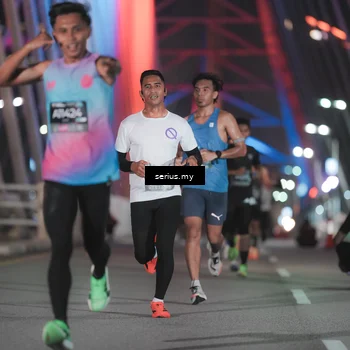 Runner Photo 6240708