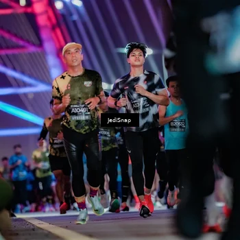 Runner Photo 6240730