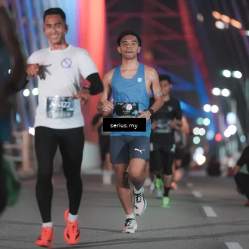 Runner Photo 6240752