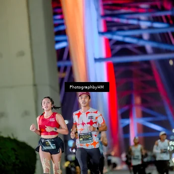 Runner Photo 6240769