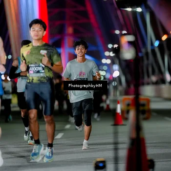 Runner Photo 6240806
