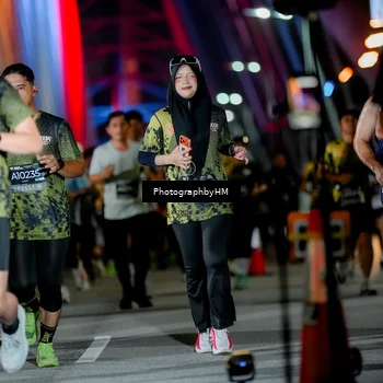 Runner Photo 6240807