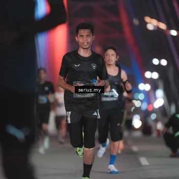 Runner Photo 6240834