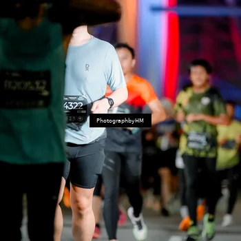 Runner Photo 6240860