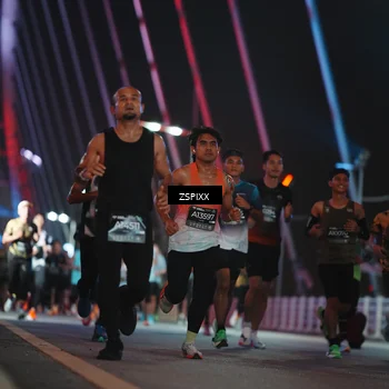 Runner Photo 6240869