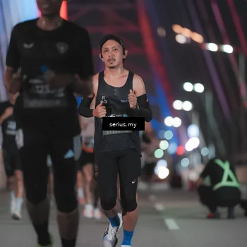 Runner Photo 6240879