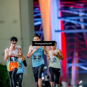Runner Photo 6240890
