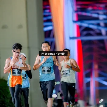 Runner Photo 6240902