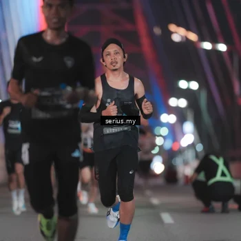 Runner Photo 6240909