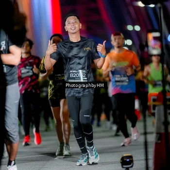 Runner Photo 6240922