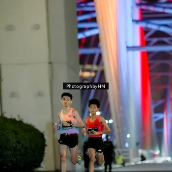 Runner Photo 6240938