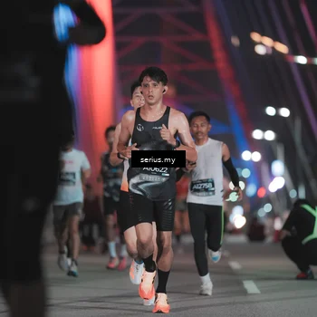Runner Photo 6240963