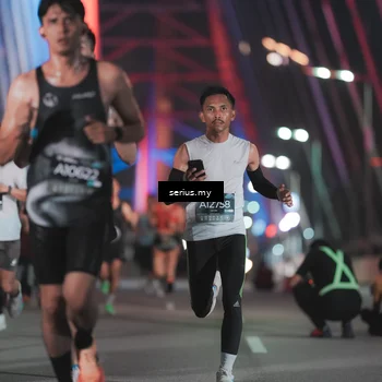 Runner Photo 6241018
