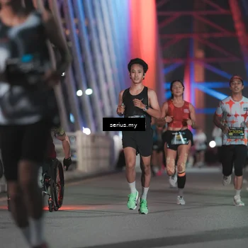 Runner Photo 6241063