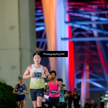 Runner Photo 6241066