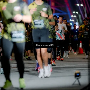 Runner Photo 6241067