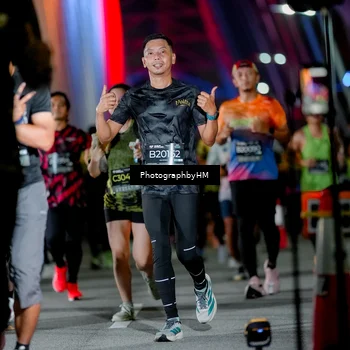 Runner Photo 6241069