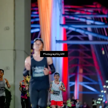 Runner Photo 6241070