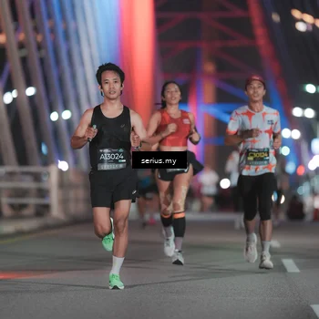 Runner Photo 6241091