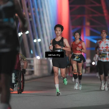 Runner Photo 6241094