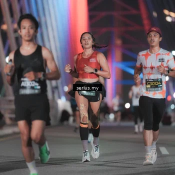 Runner Photo 6241142