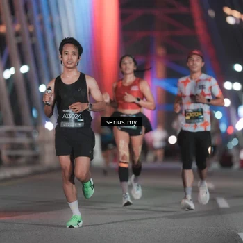 Runner Photo 6241152