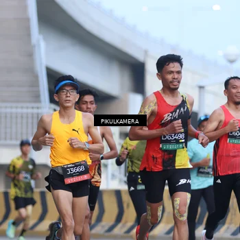 Runner Photo 6241202