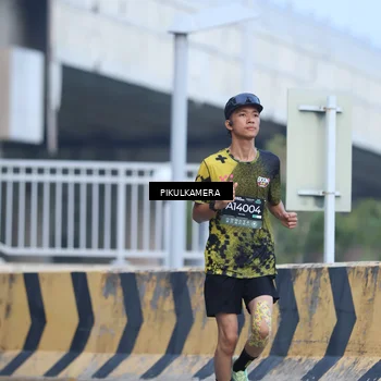Runner Photo 6241210