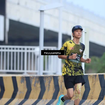 Runner Photo 6241215