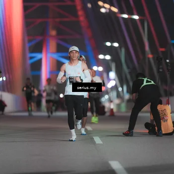Runner Photo 6241230
