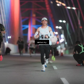 Runner Photo 6241239