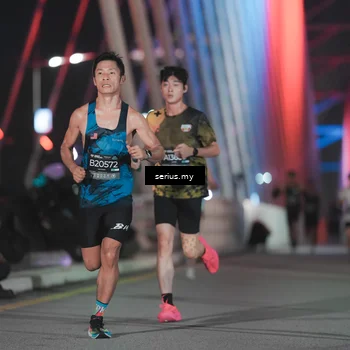 Runner Photo 6241243