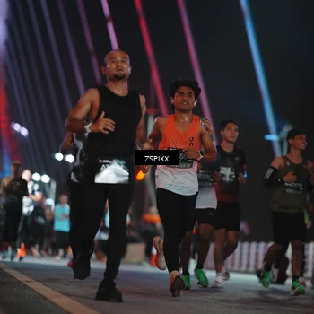 Runner Photo 6241259