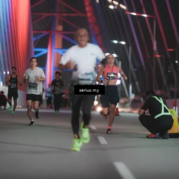 Runner Photo 6241266