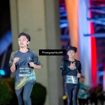 Runner Photo 6241270