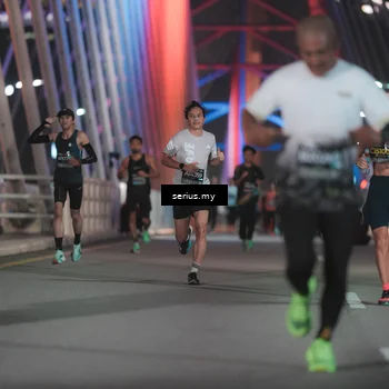 Runner Photo 6241289