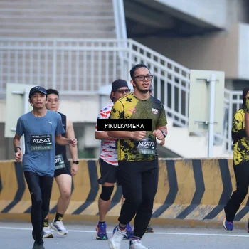 Runner Photo 6241295