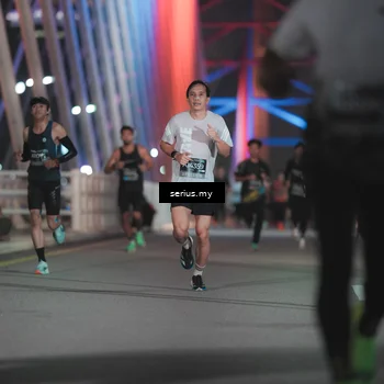 Runner Photo 6241300