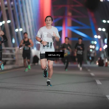 Runner Photo 6241314