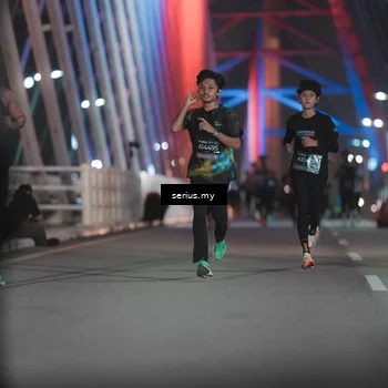 Runner Photo 6241337
