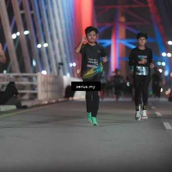 Runner Photo 6241344