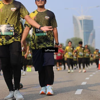 Runner Photo 6241359