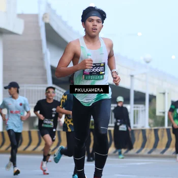 Runner Photo 6241392