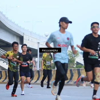 Runner Photo 6241409
