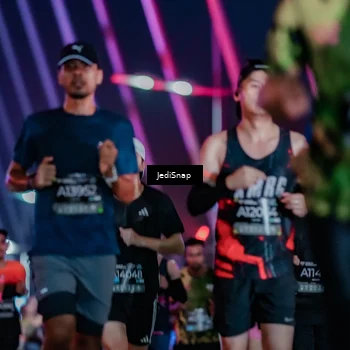 Runner Photo 6241452