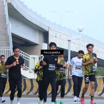 Runner Photo 6241549