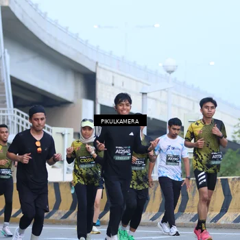 Runner Photo 6241561